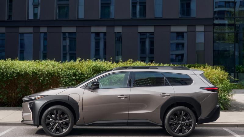 bZ4X Touring - 1